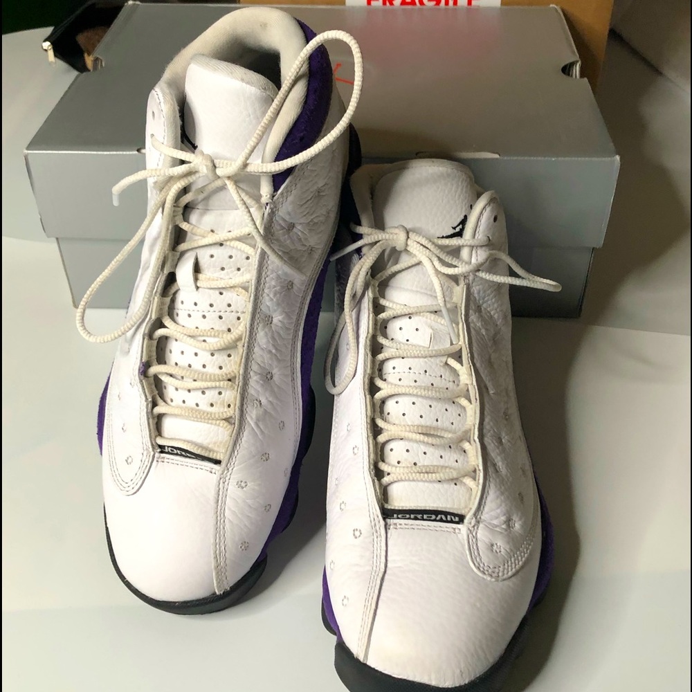 Air Jordan 13 Lakers Mens Size 10 Sneakers Shoes - Picture 2 of 9